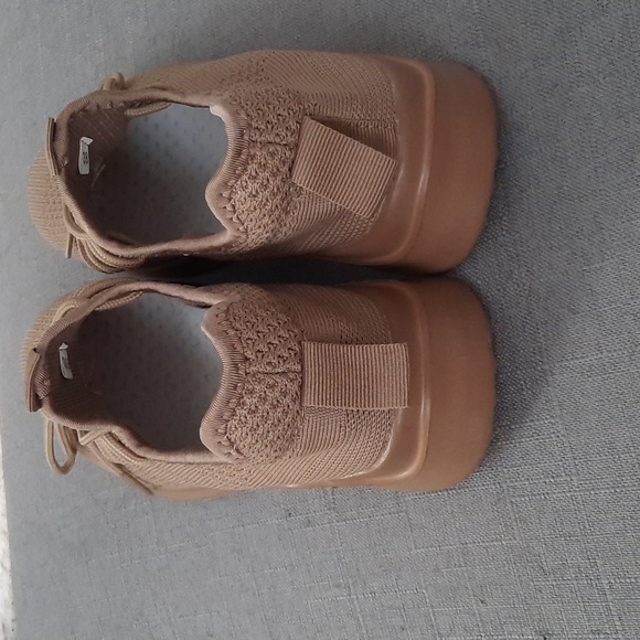 Slip on sneakers - Picture 4 of 4